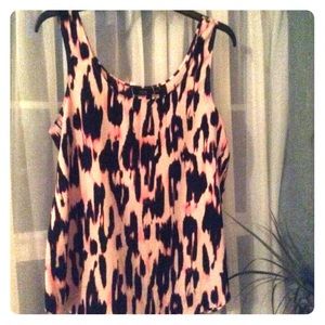 Pink leopard print sleeveless blouse